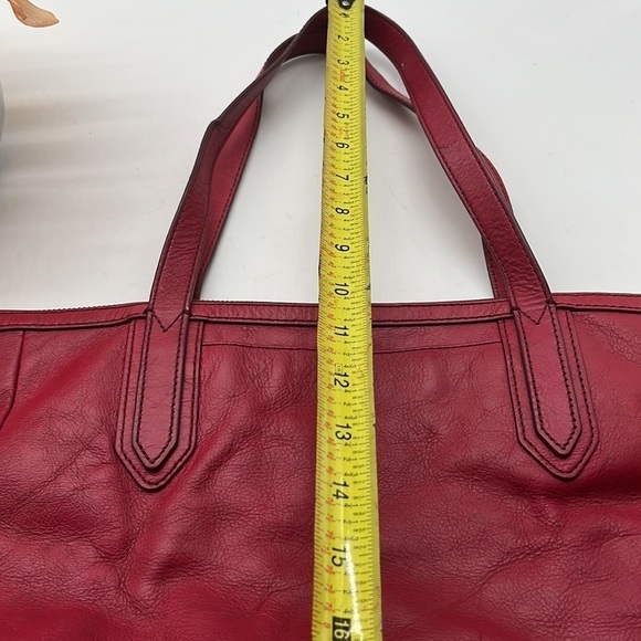Fossil Red Leather Tote MCB6665A - Picture 7 of 10